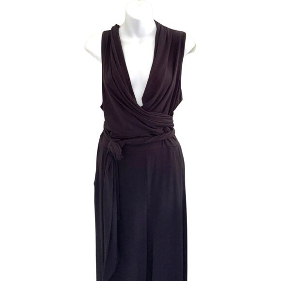 STUDIO ONE black deep v-neckline jumpsuit size XL - Picture 13 of 14